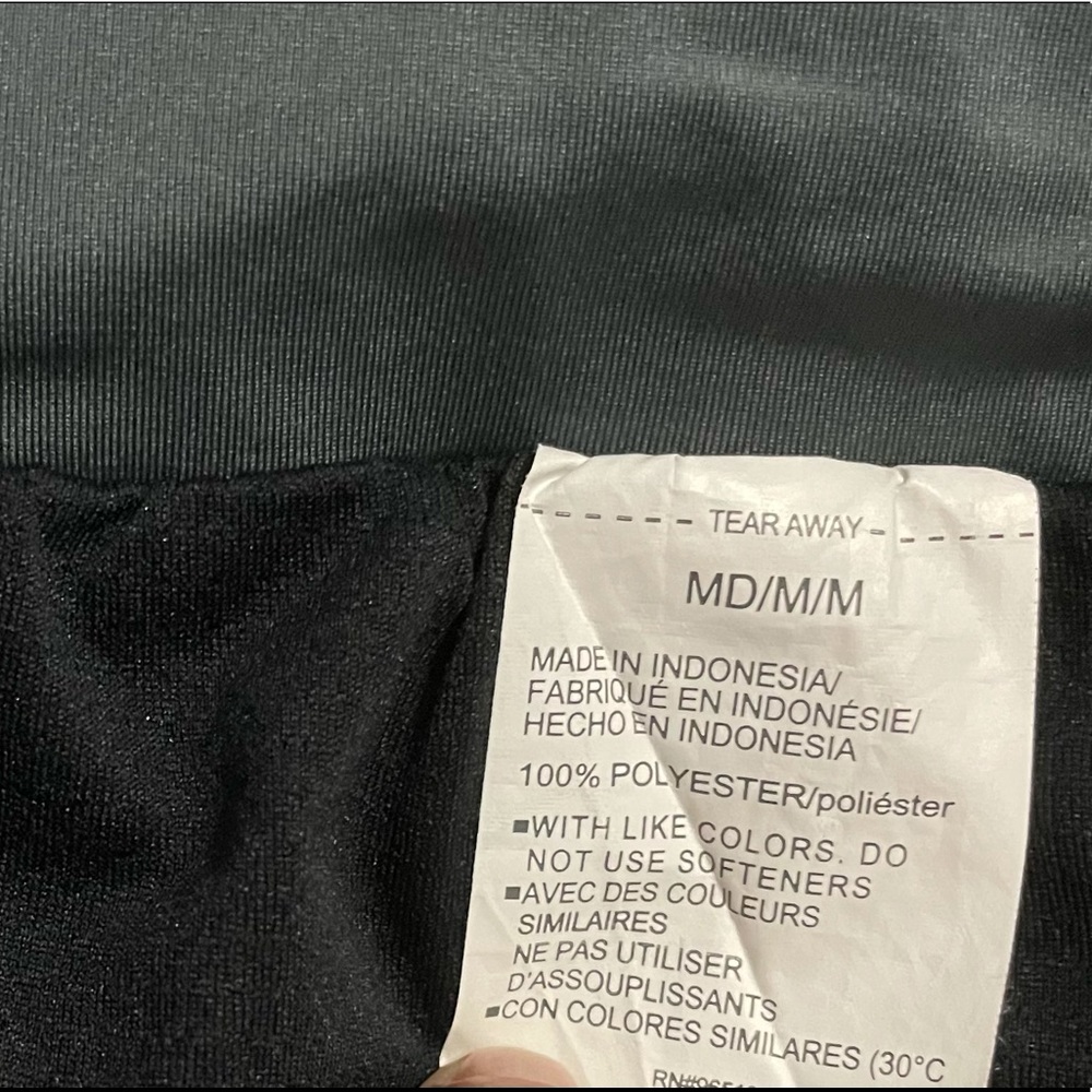 UNDER AMOUR Running Shorts - Picture 6 of 6